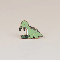 Bronti Enamel Pin: Eating