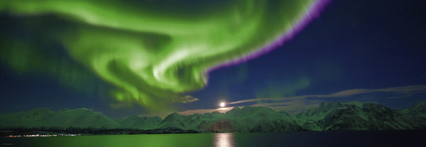 1000 Polar Light Panorama