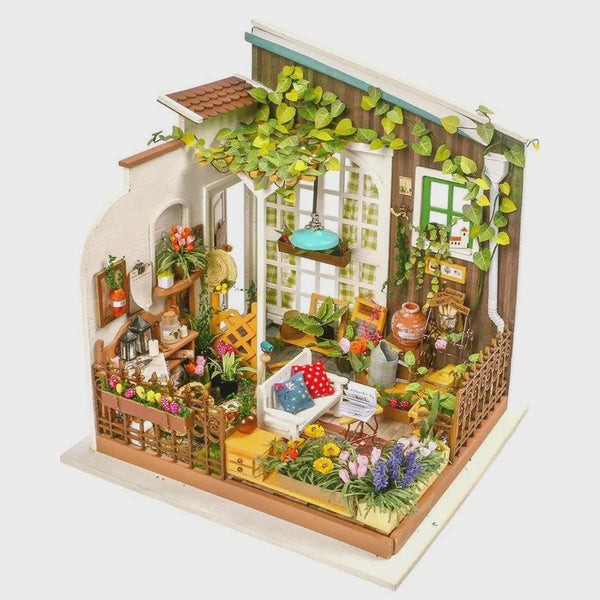 DIY Miniature House: Miller's Flower Garden