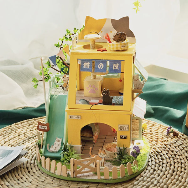 DIY Miniature House: Cat House